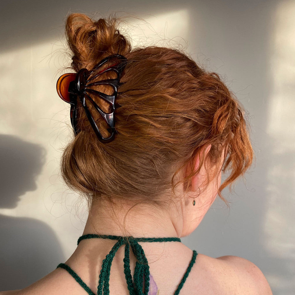 Albertine 10cm French Hair Claw